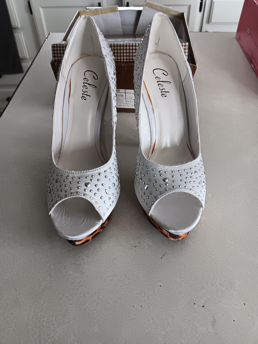 Celeste Women's White Peep-Toe Rhinestone Pumps